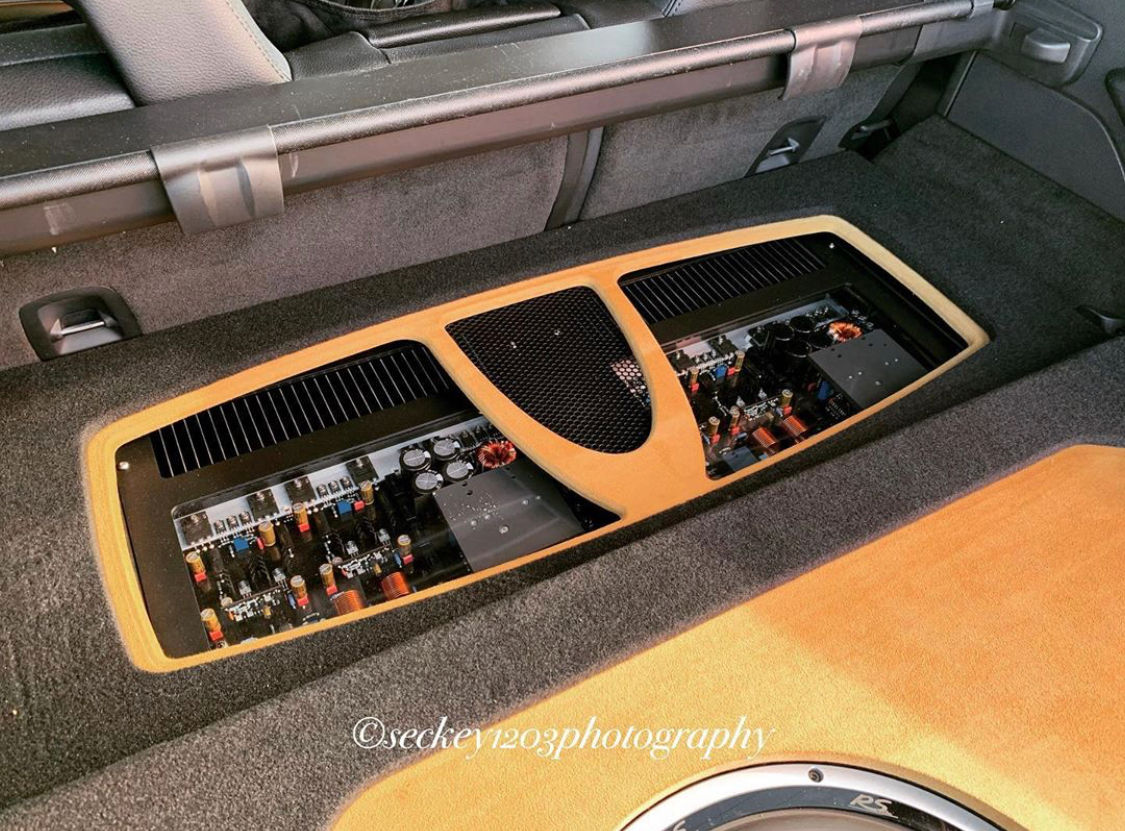 Porsche 安裝 – Audio Wave 安裝案例